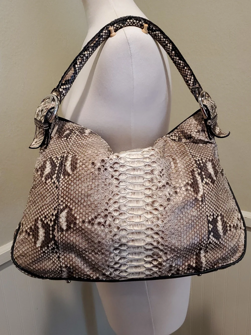 Real Python Shoulder Bag - Picture 5 of 13
